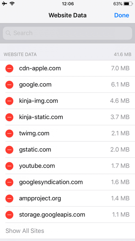 delete specific website data from safari iphone